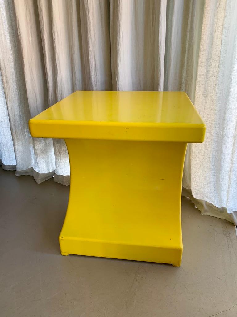Vintage YELLOW fiberglass console from 1970s. Very decorative and has great size and shape. It is a piece of art in it self, and has a futuristic expression. It makes a great console table with a lamp, book etc.