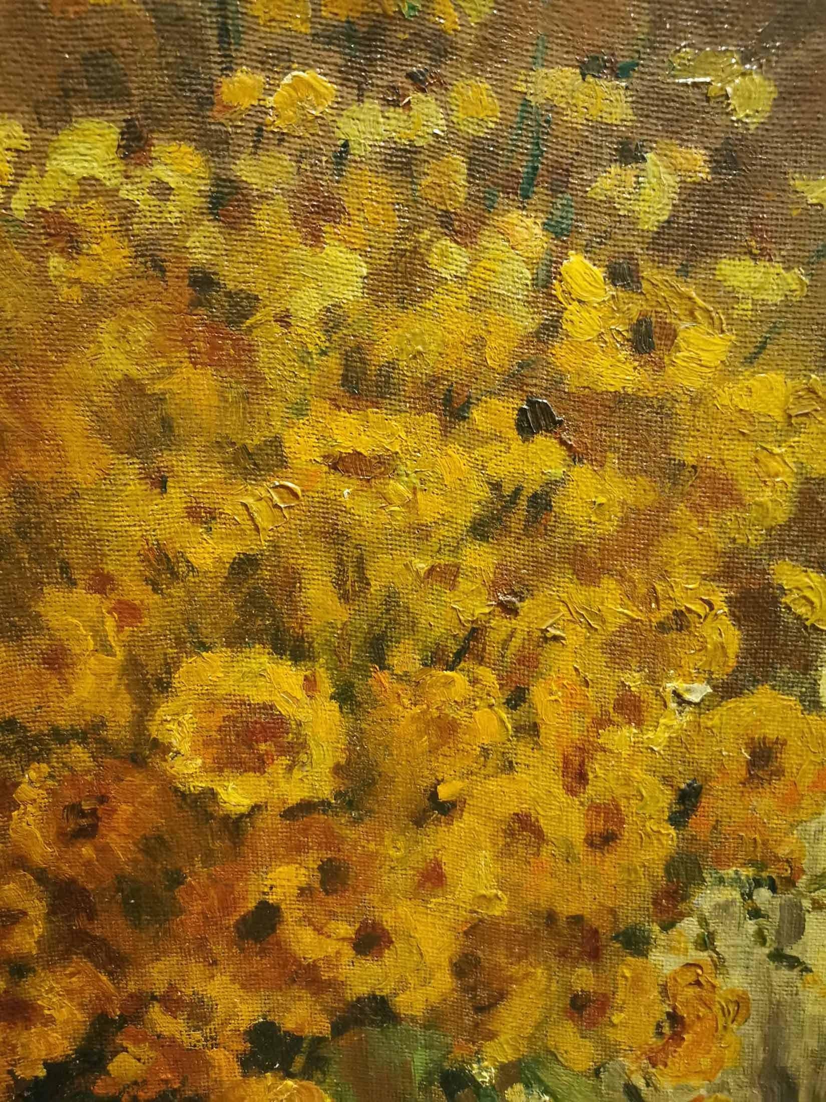 Painting with yellow field daisies and statuette

Measures: 70 x 50 frame not included
88 x 68 with frame

Hans Geissel - floral composition
A rich bouquet of field daisies, with an intense yellow color, is contained in a green glass vase,