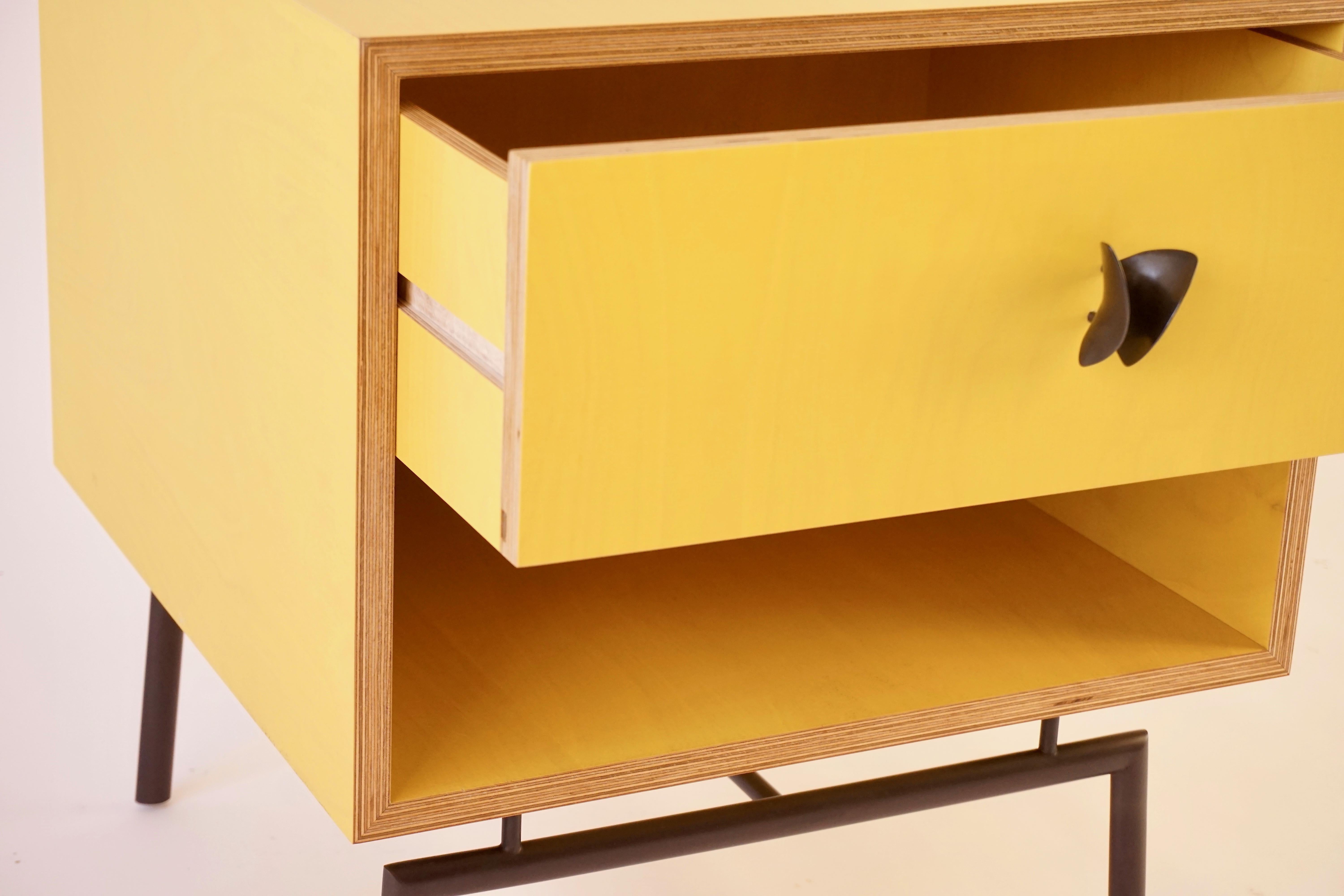 Contemporary Yellow Finn Ply Bedside Tables with Bronze Base and Bronze Butterfly Pulls For Sale