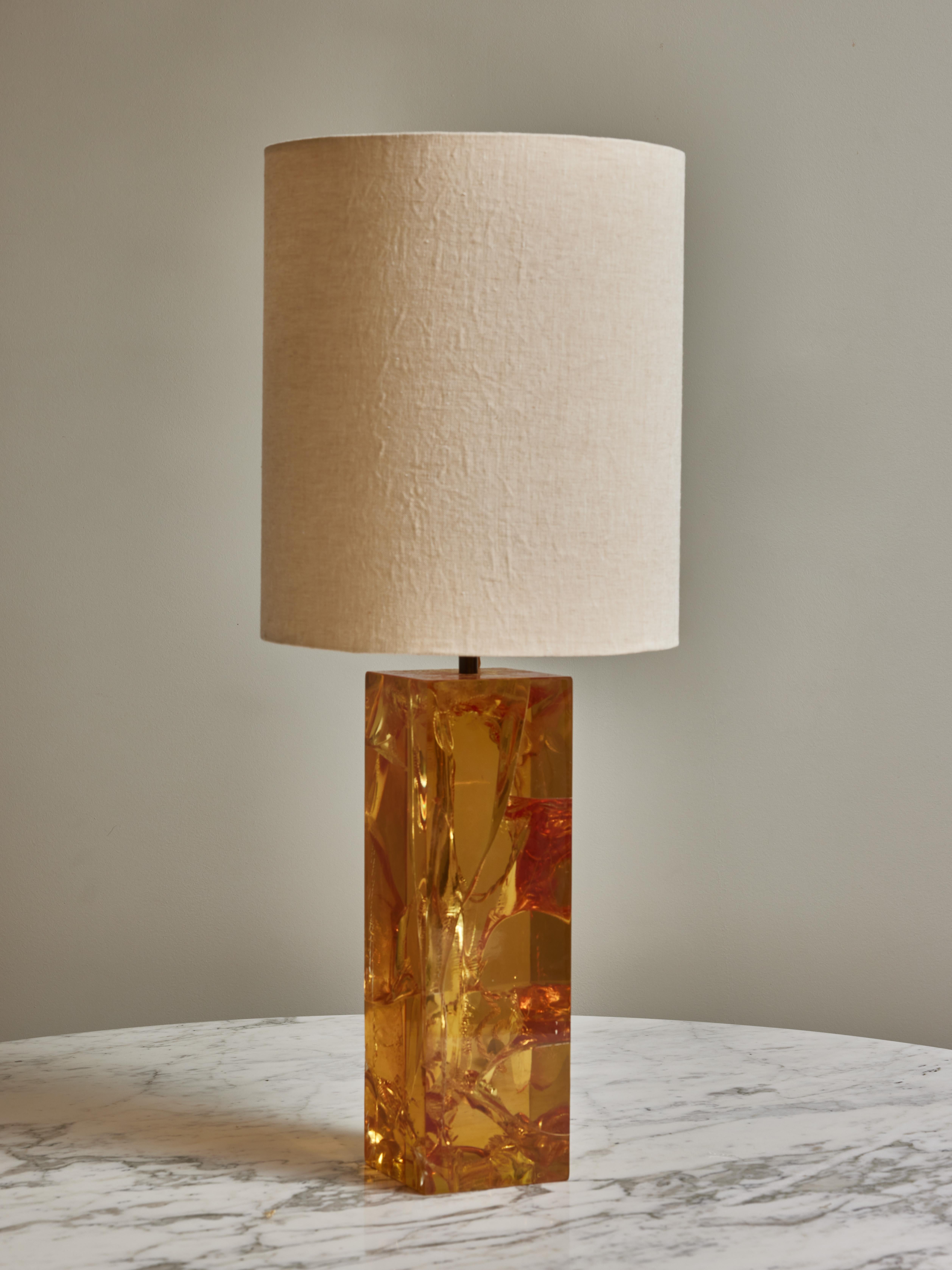 French Yellow Fractal Resin Table Lamp For Sale