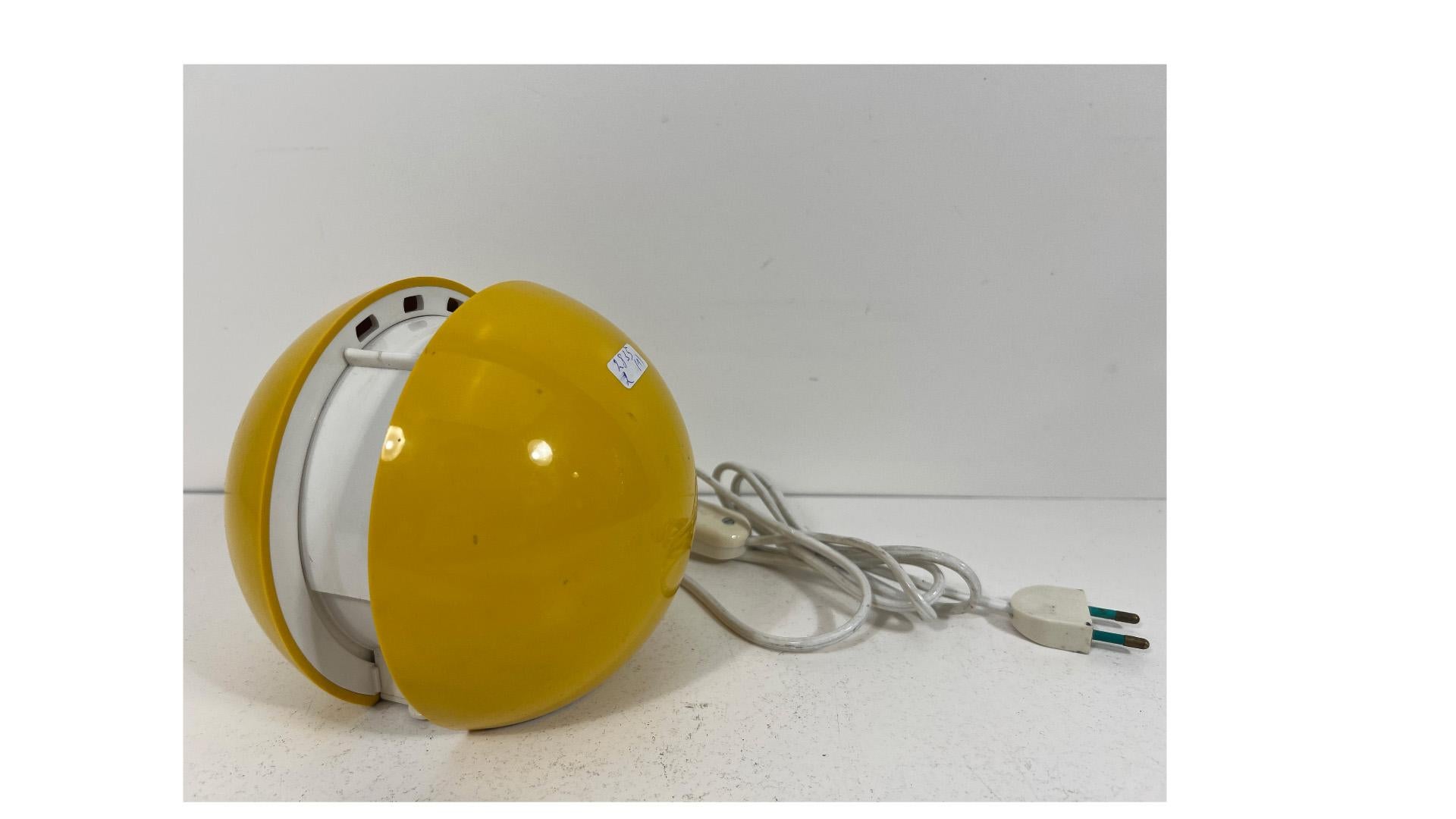 Mid-Century Modern Yellow GEA Lamp by Gianni Colombo for Arredoluce, 1960s For Sale