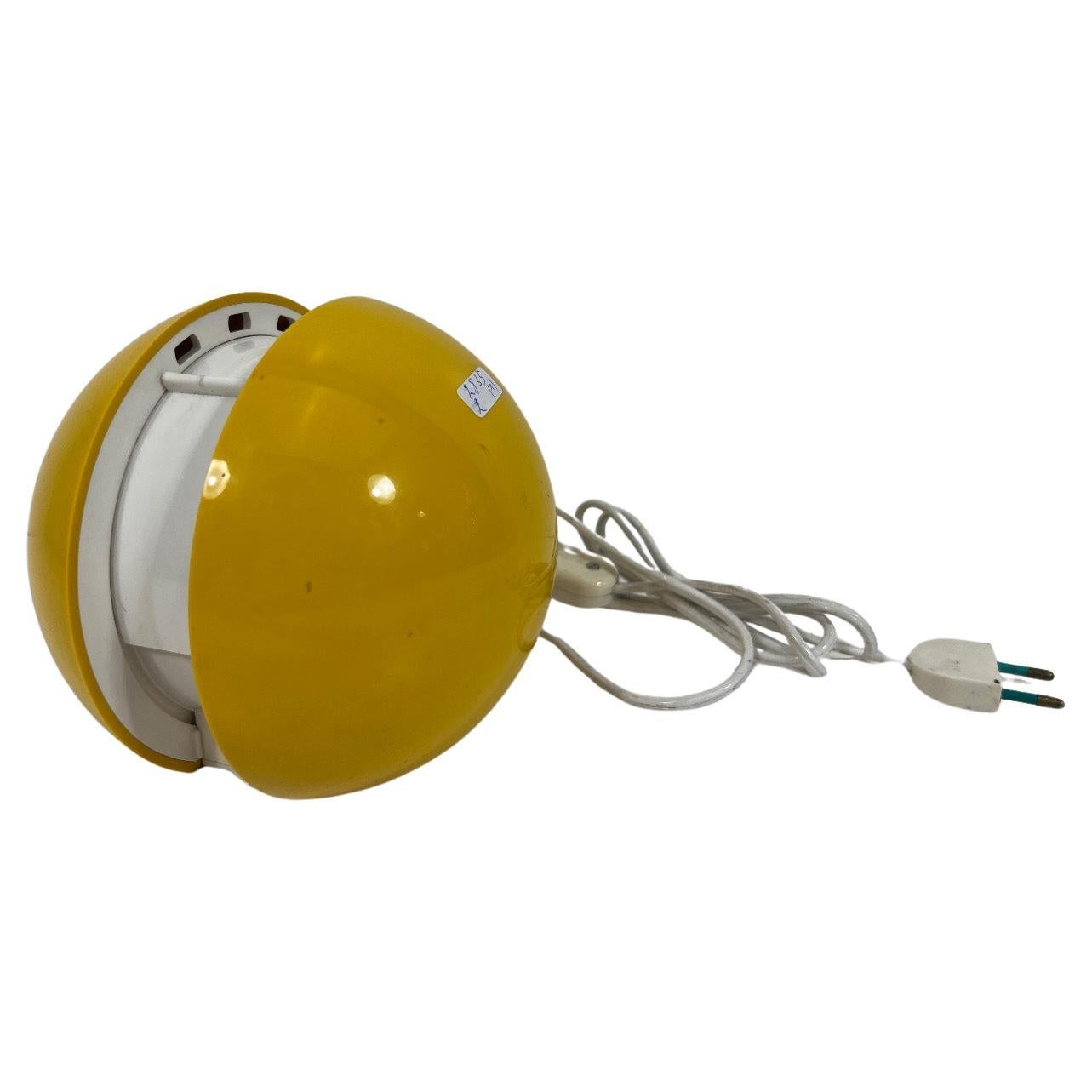 Yellow GEA Lamp by Gianni Colombo for Arredoluce, 1960s For Sale