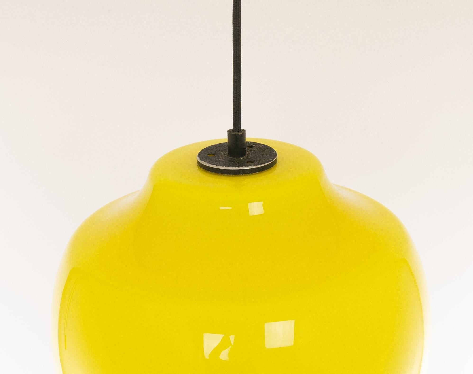 Metal Yellow Glass Pendant by Alessandro Pianon for Vistosi, 1960s For Sale