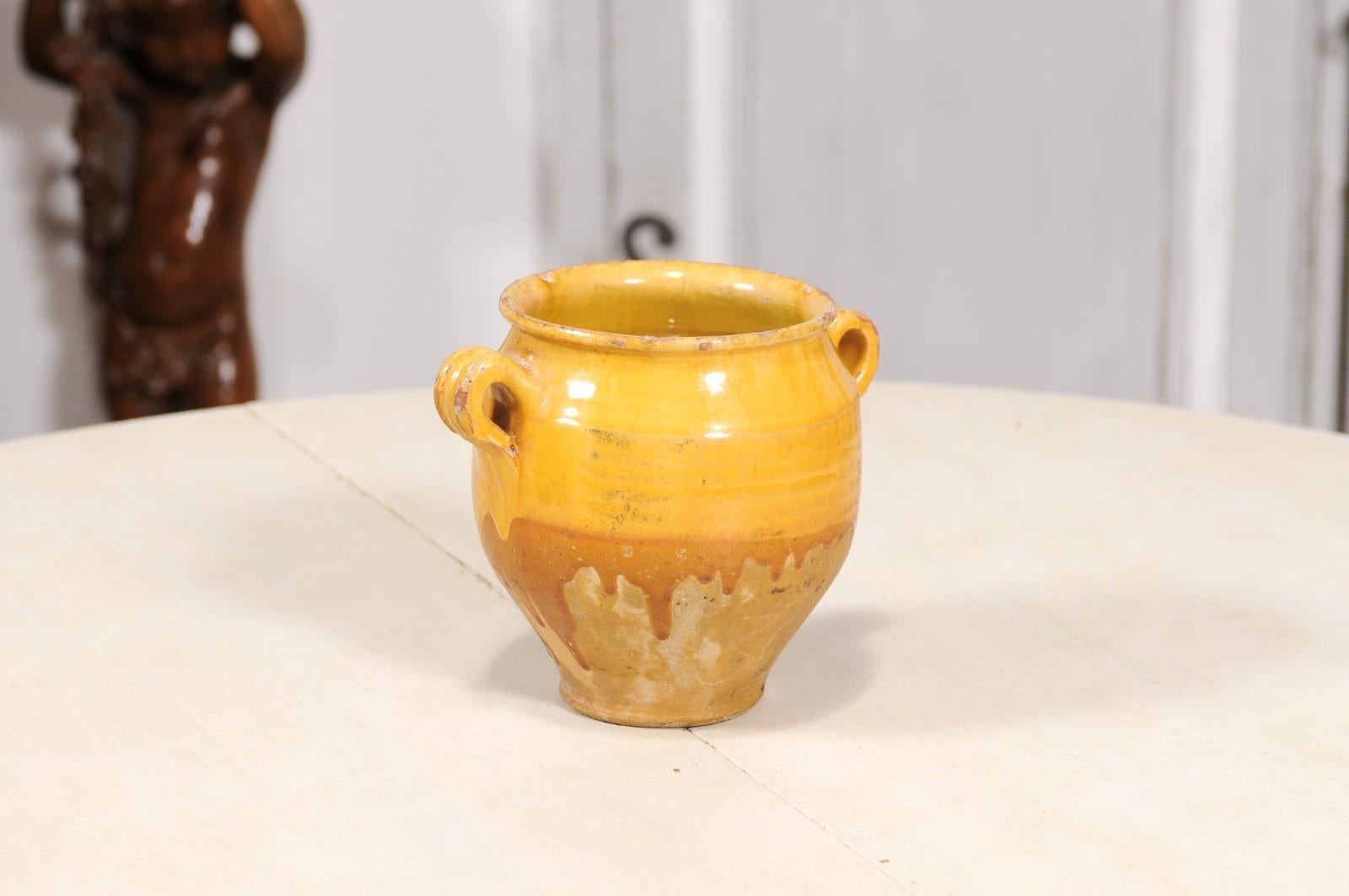 Yellow Glazed French Provincial Double Pot à Confit with Rustic Character In Good Condition For Sale In Atlanta, GA