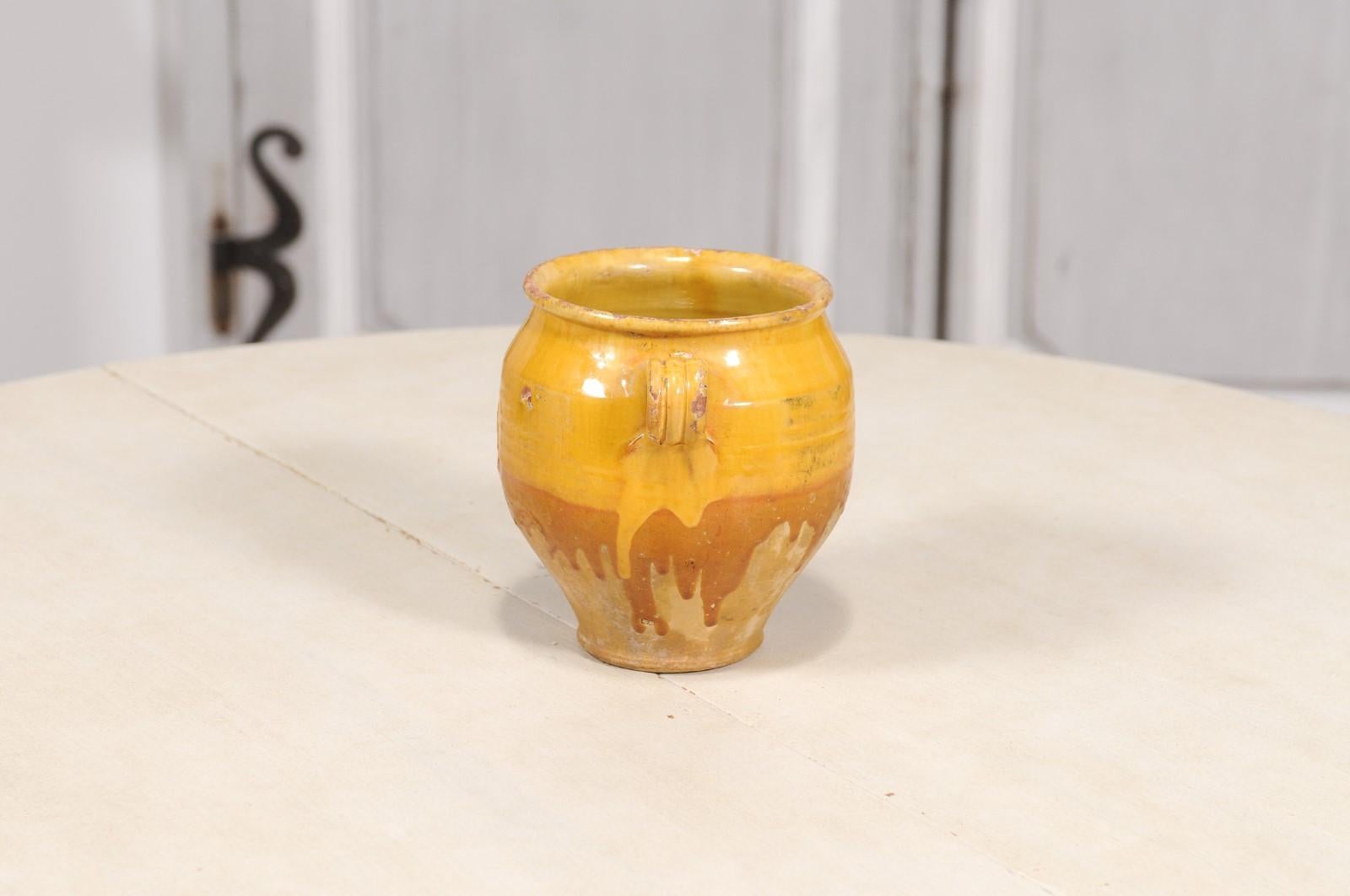20th Century Yellow Glazed French Provincial Double Pot à Confit with Rustic Character For Sale