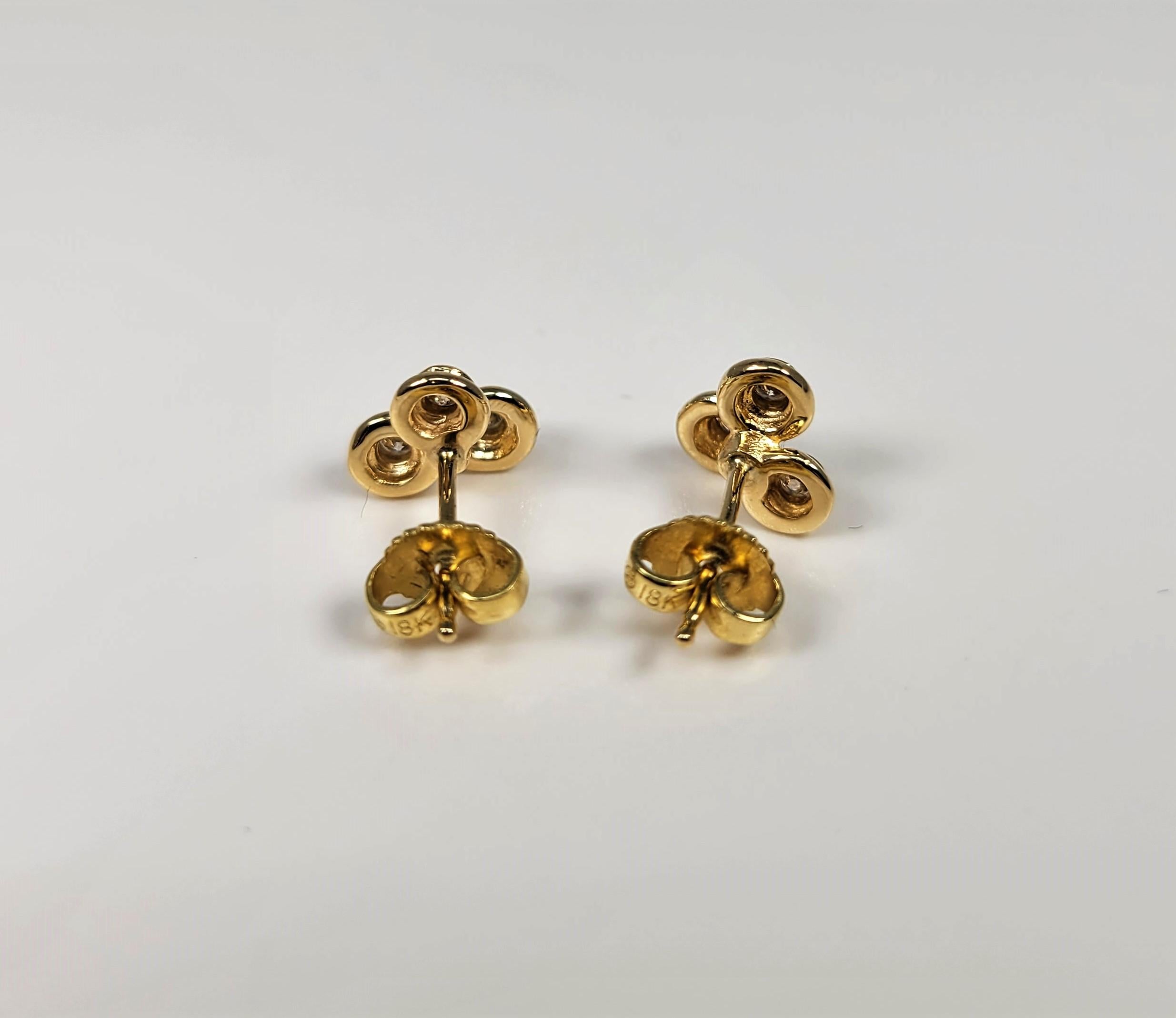 Women's or Men's Yellow Gold 0.25 Carat Diamond Bubble Earrings For Sale