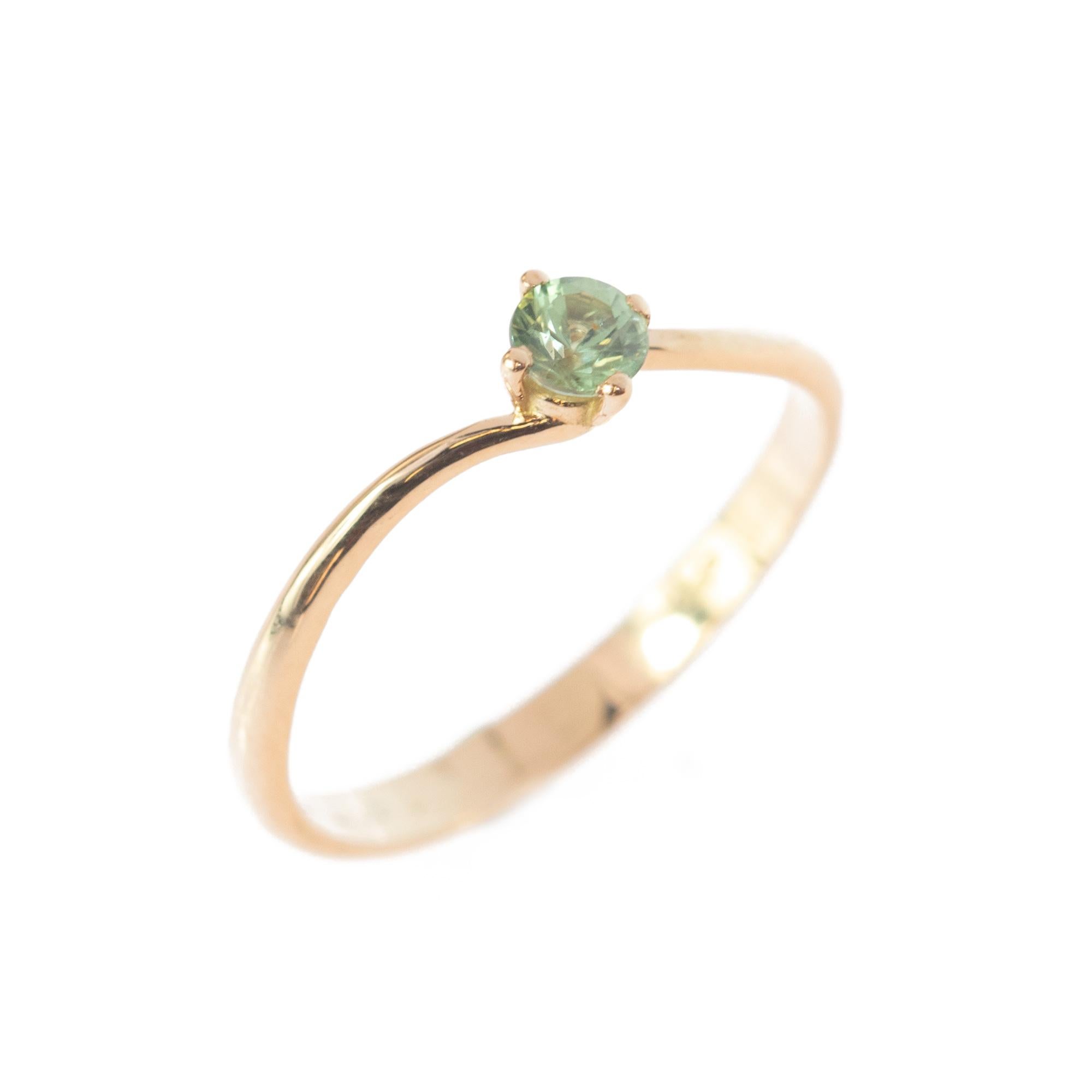 Art Nouveau Yellow Gold 0.25 Carat Green Sapphire Valentino Solitaire Ring Intini Jewels For Sale