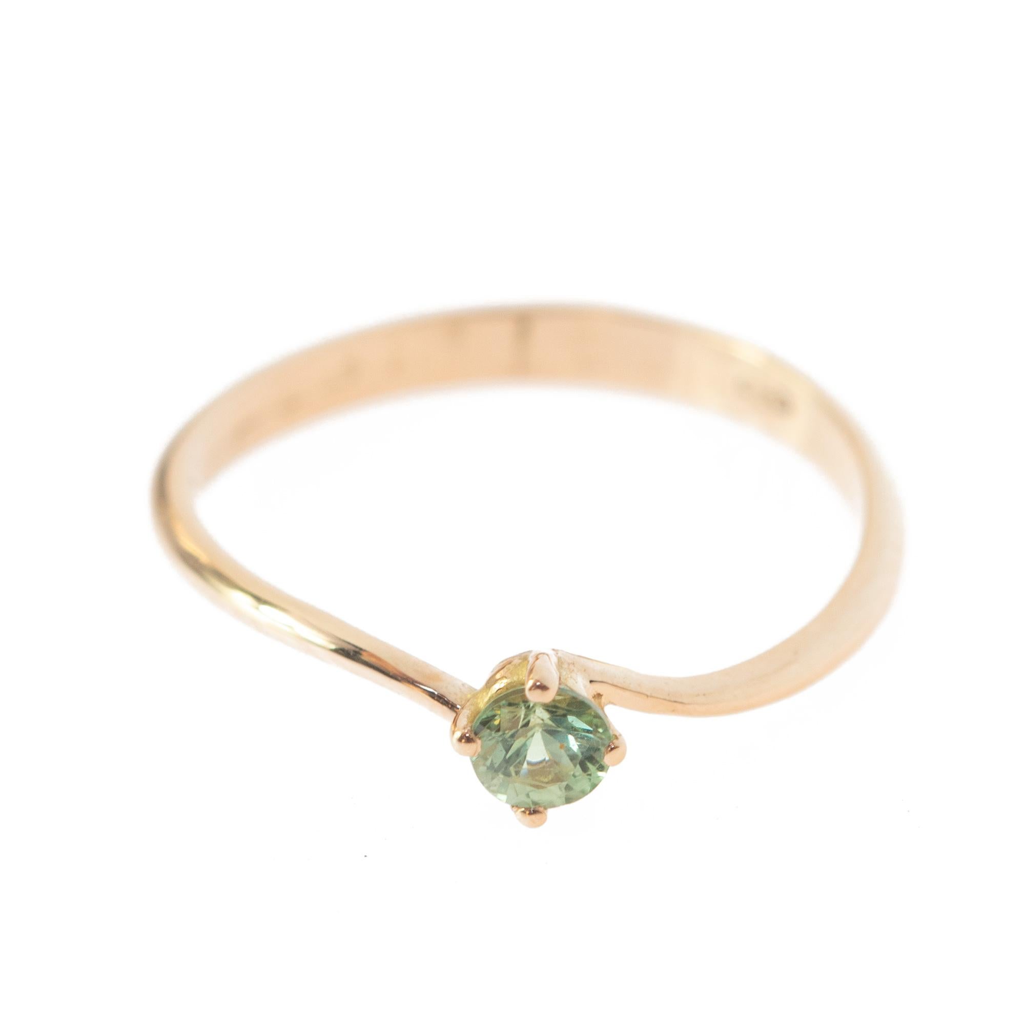Yellow Gold 0.25 Carat Green Sapphire Valentino Solitaire Ring Intini Jewels In New Condition For Sale In Milano, IT
