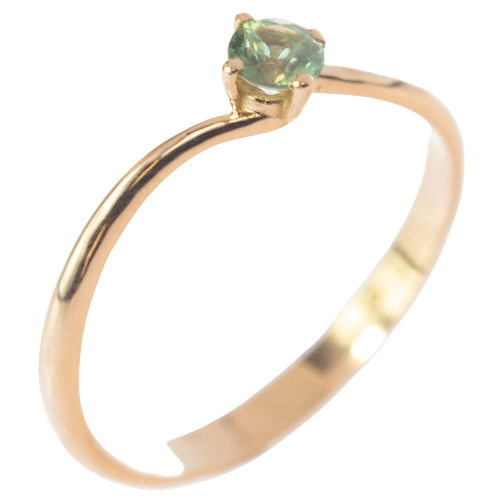 Yellow Gold 0.25 Carat Green Sapphire Valentino Solitaire Ring Intini Jewels For Sale