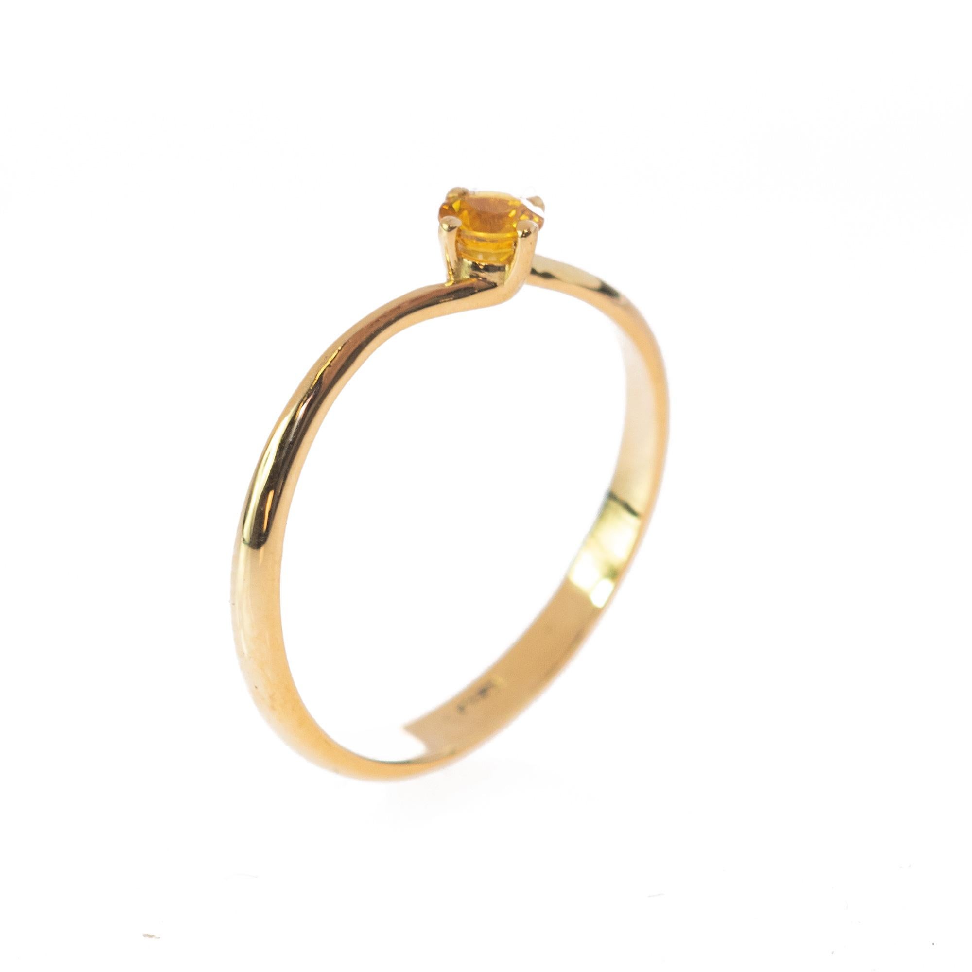 Yellow Gold 0.25 Carat Yellow Sapphire Valentino Solitaire Ring Intini Jewels In New Condition For Sale In Milano, IT