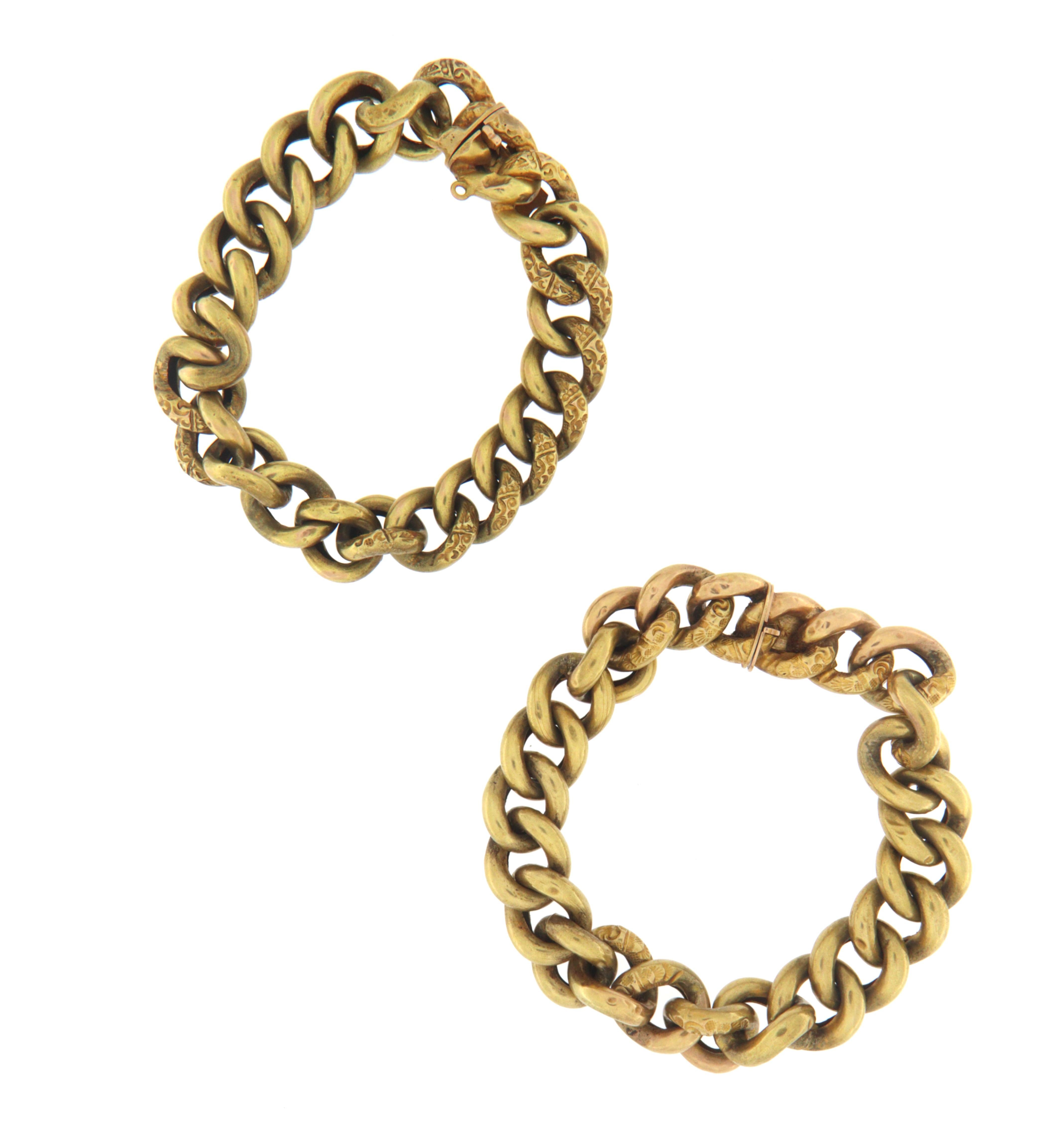 Yellow Gold 14 Carat Curb Chain Necklace For Sale 1