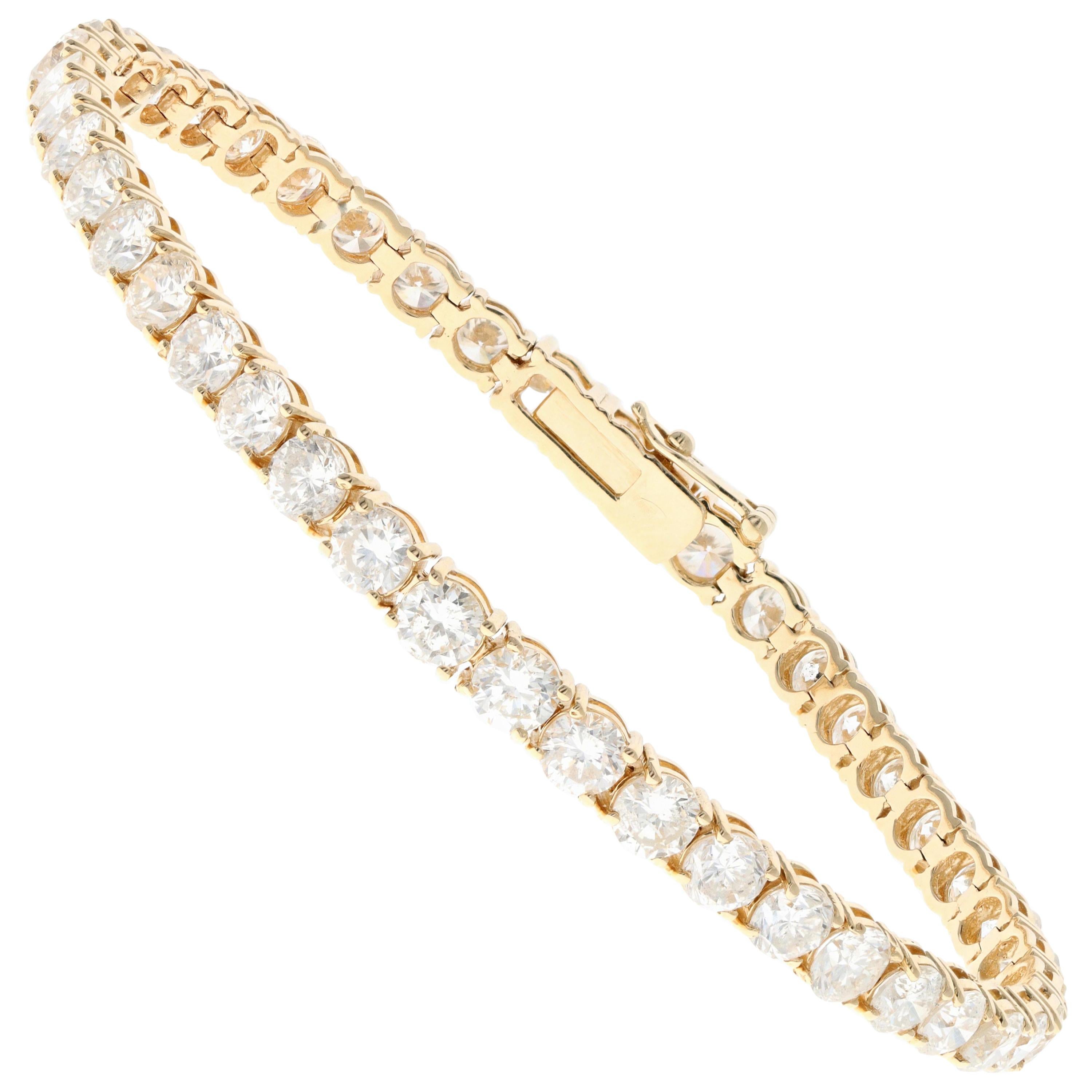 Classic Pave Diamond Tennis Bracelet 7 Carat Total Weight, 14K Gold