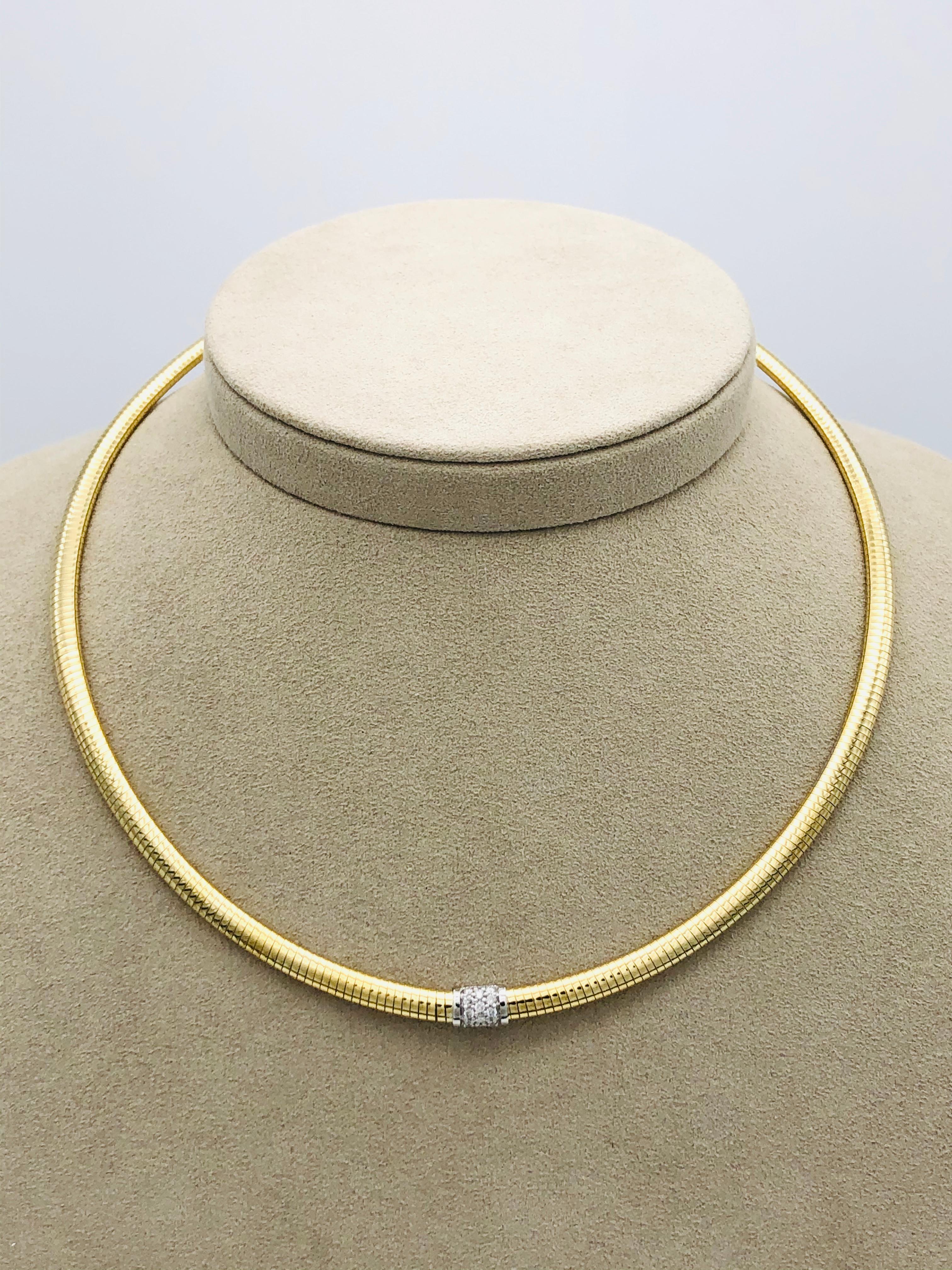 Gelbgold 18 Karat Choker Halskette und Diamanten Brillantschliff 4