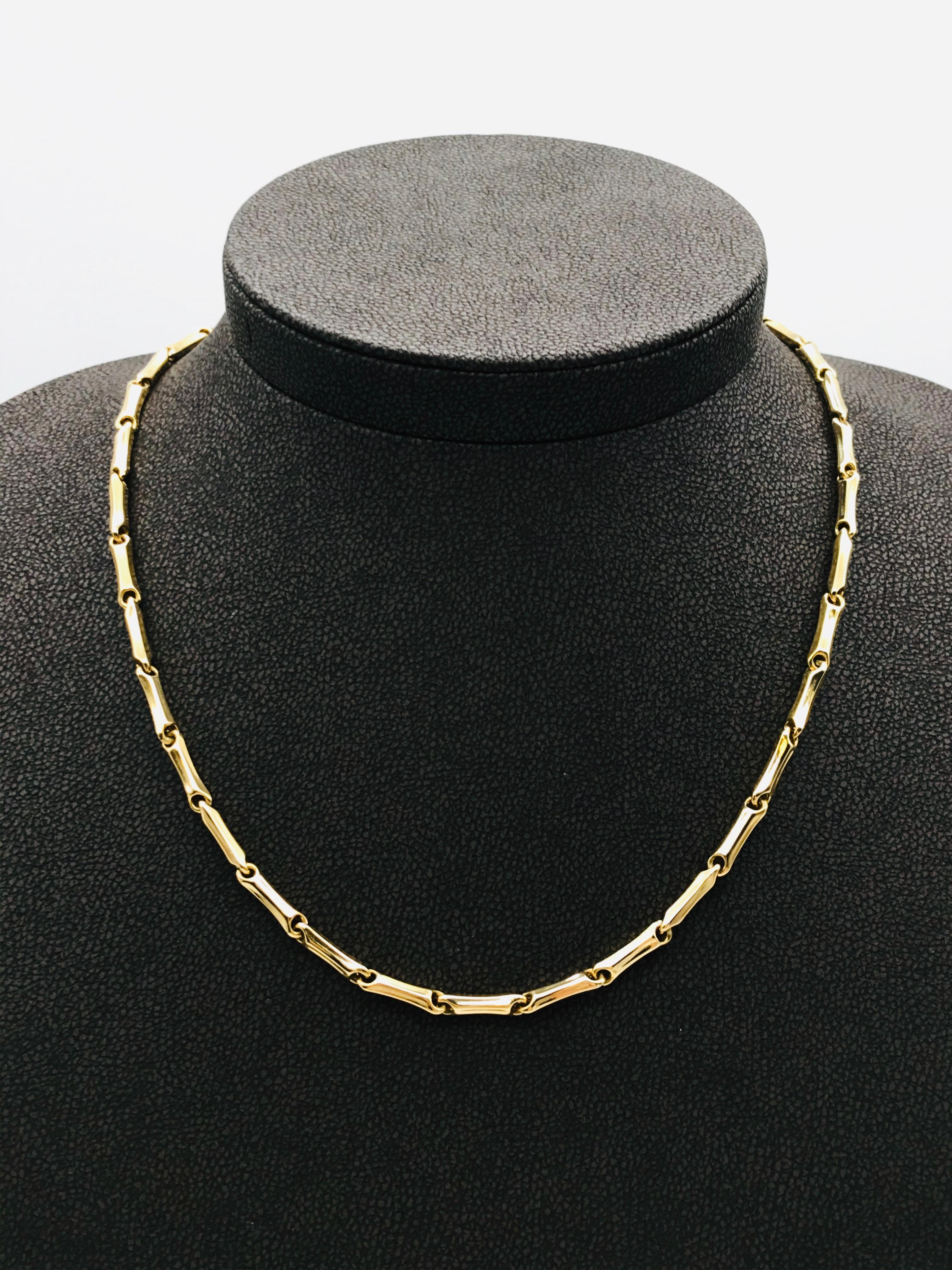 Yellow Gold 18k Link Necklace
Length 50 cm 
Weigth of Gold 10.3 grams
