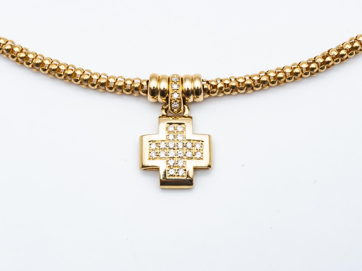 Contemporary Yellow Gold 18 Karat Necklace with a Cross Pendant Articulated Diamond Paving