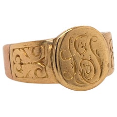 Yellow Gold 18 Karat Old Signet Ring