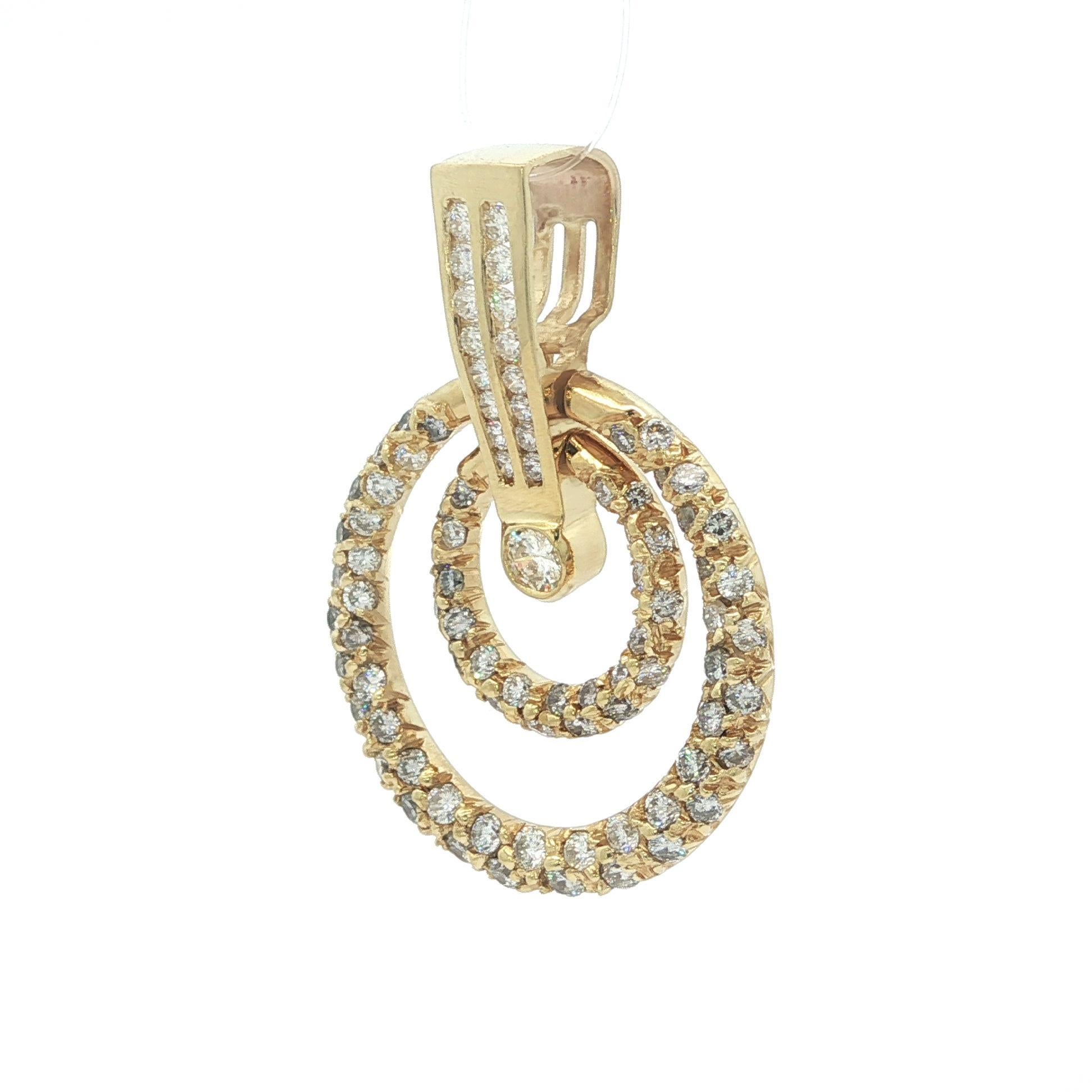 Ciondolo a slitta con doppio cerchio di diamanti rotondi in oro giallo da 1,86 ct. in vendita 3