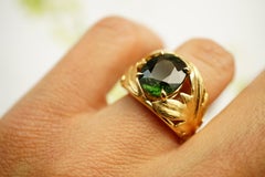 Yellow Gold 18 Karat Acanthus Leaves and Bottle Green Tourmaline Ring
