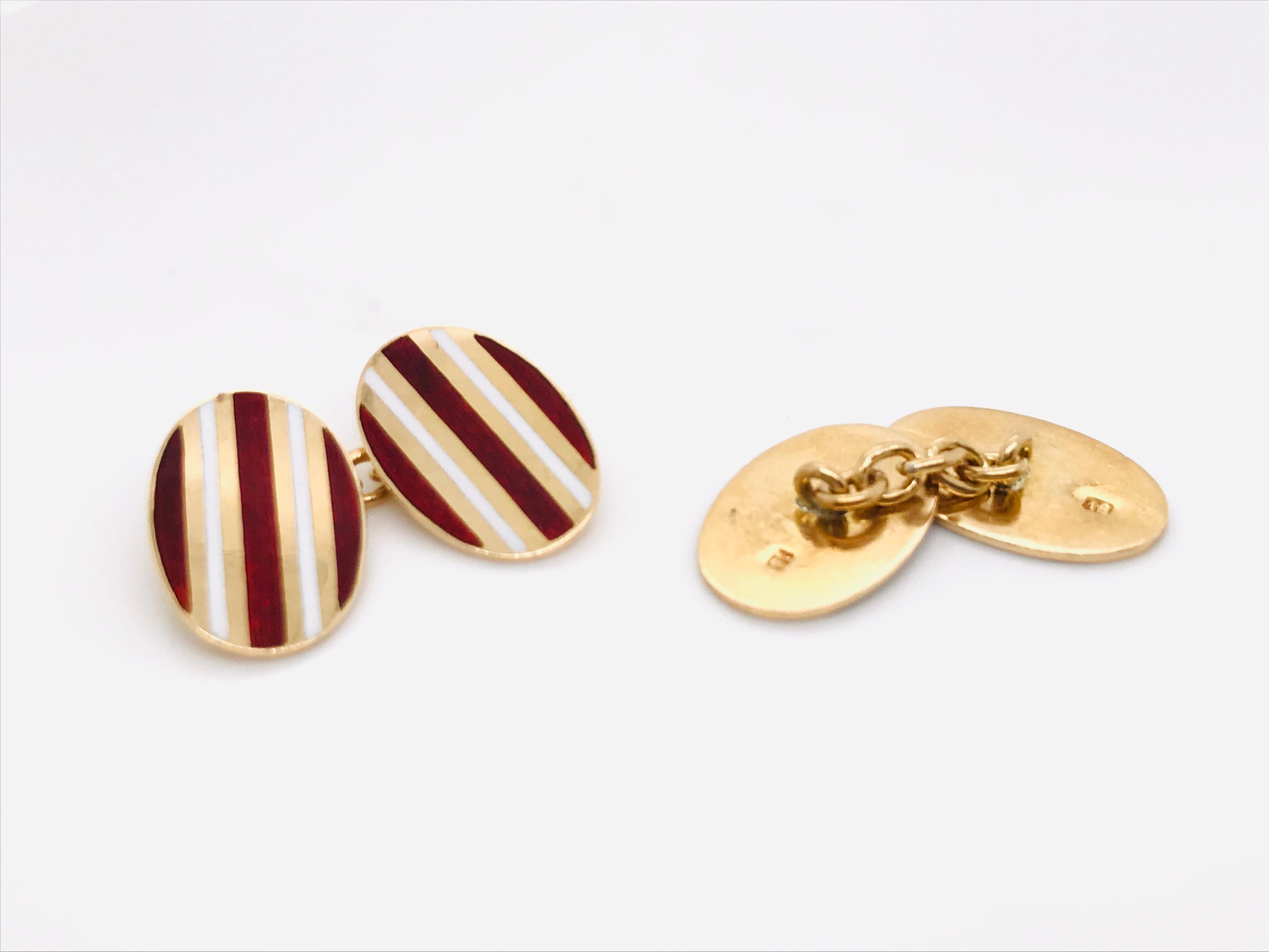 Red and Gold 18 k Cufflinks
Years 50 
Enamel red and White
Yellow Gold 18 k 