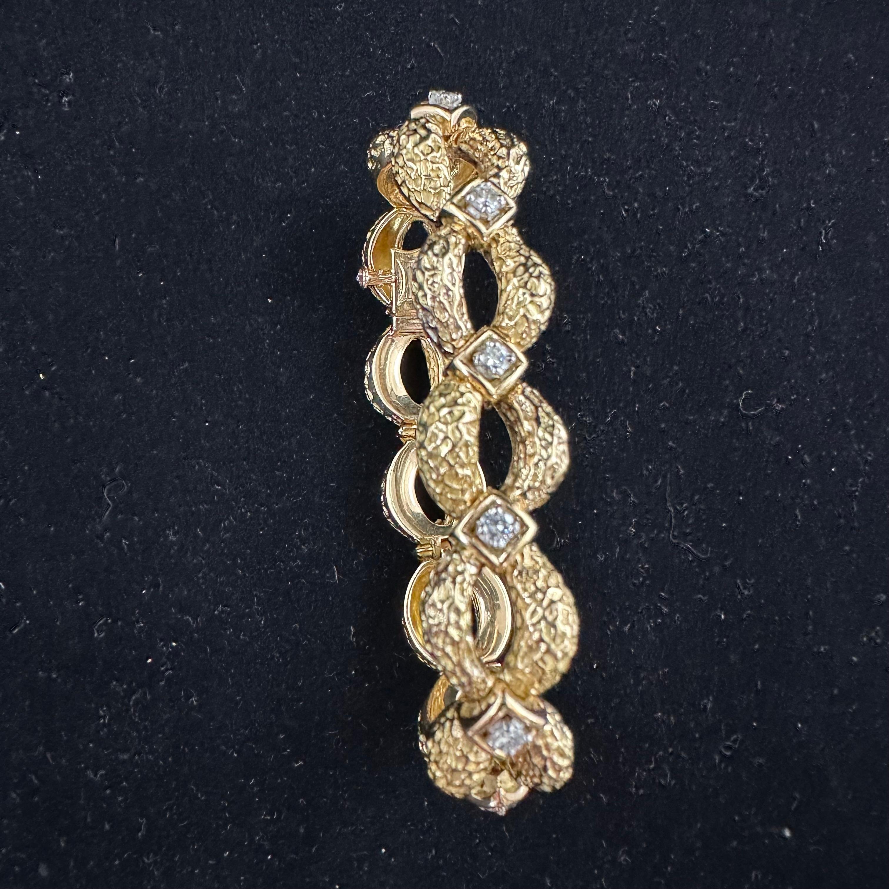 Yellow Gold 18K & Diamond Bracelet  In Good Condition In Beverly Hills, CA