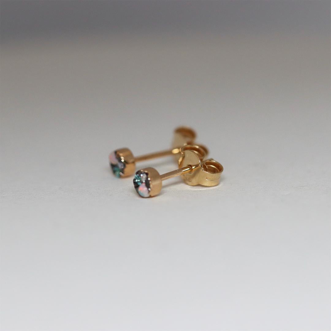 Boucles d'oreilles en or jaune 4 mm Tourmaline Paraiba Opale Diamant Mini Stack Side Unisexe en vente