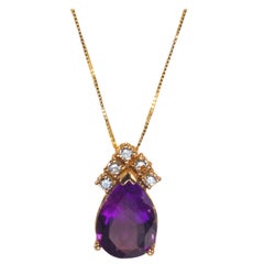 Yellow Gold 18k 4.00 Carat Purple Amethyst and Diamond Necklace