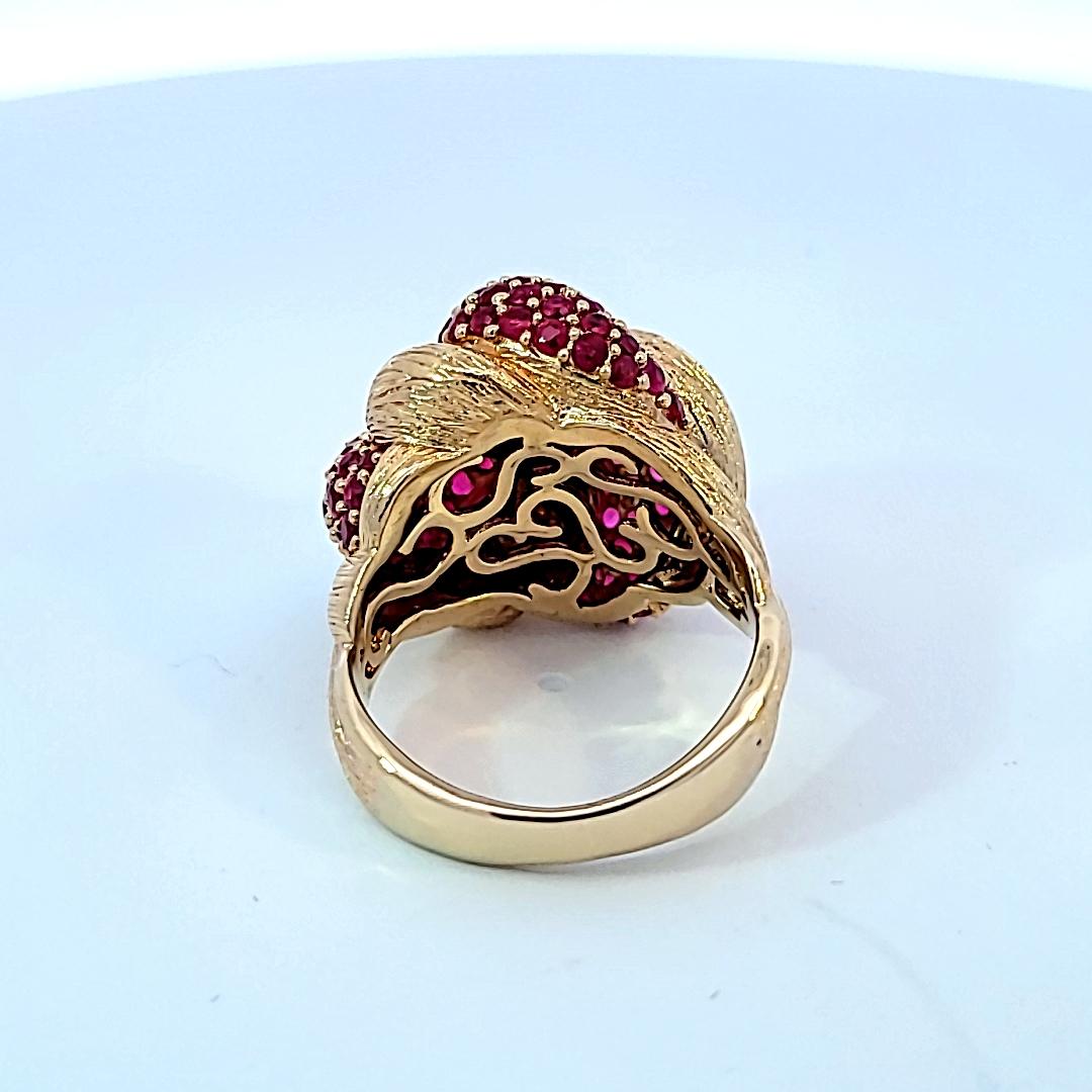 Women's or Men's Yellow Gold 5.00 Carat Ruby Knot Ring For Sale