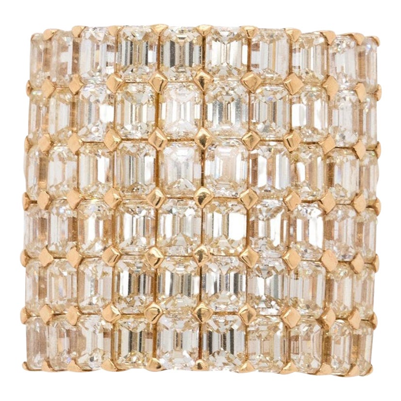 Bague cocktail en or jaune 18 carats à 8 rangées de diamants, en stock