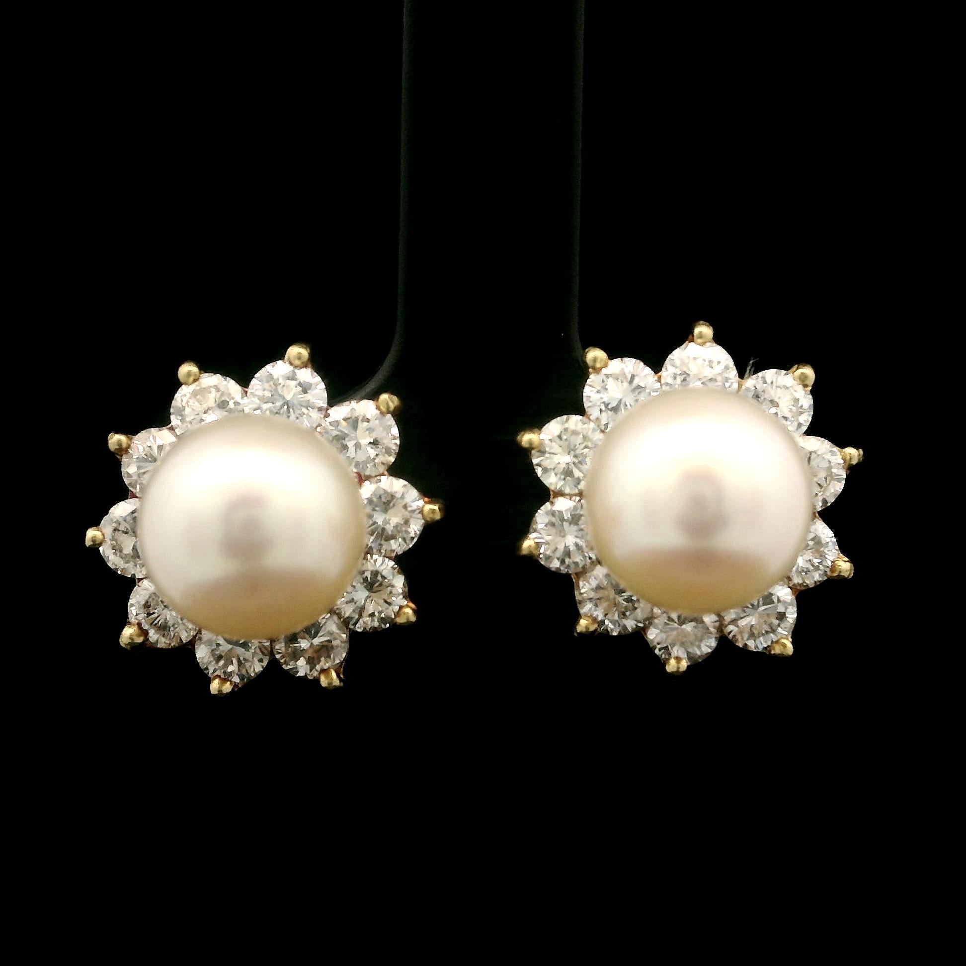 Yellow Gold 9.2mm Pearl Stud Earrings Ruby Emerald Sapphire Diamond Jackets For Sale 5