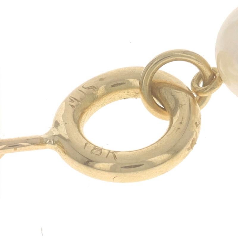Bracelet en or jaune avec perles d'Akoya et chaînes câblées - 18k Starter Charm en vente 1
