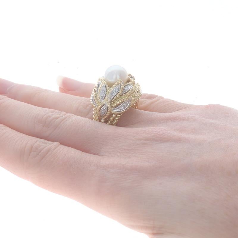 Women's Yellow Gold Akoya Pearl & Diamond Vintage Ring - 18k .24ctw Feathers For Sale