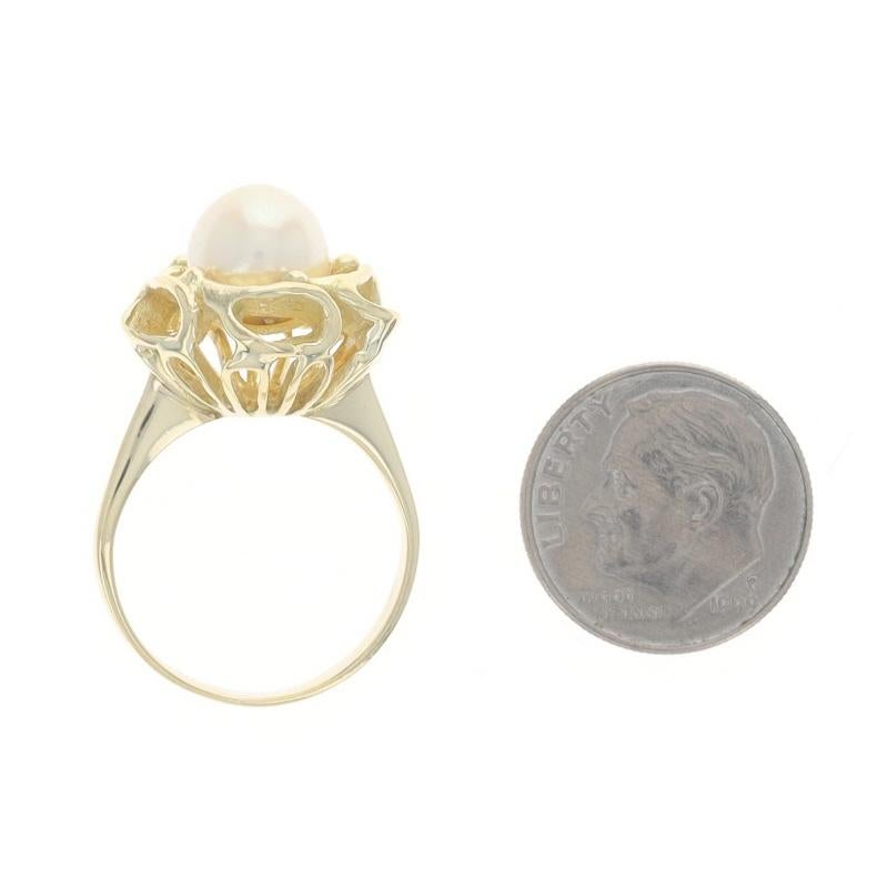 Anello solitario con fiore di perla Akoya in oro giallo 18k Blossom in vendita 1