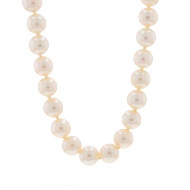 Contenuto del metallo: Oro giallo 14k

Informazioni su A. Stone

Perle Akoya
Dimensioni: 6,6 mm - 7 mm

Stile: Filo annodato
Tipo di chiusura: Chiusura ad amo
Tema: Arco

Misure

Lunghezza: 17 3/4