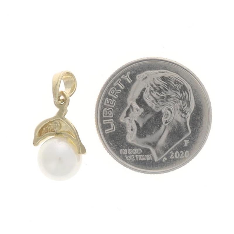 Yellow Gold Akoya Pearl Playful Dolphin Solitaire Pendant - 14k Ocean Life In Excellent Condition For Sale In Greensboro, NC