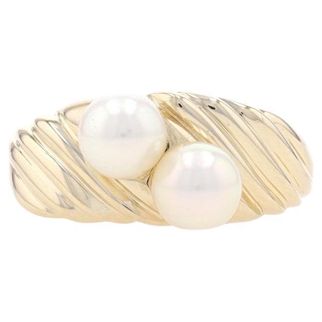 Yellow Gold Akoya Pearl Two-Stone Ring - 14k Ribbed For Sale