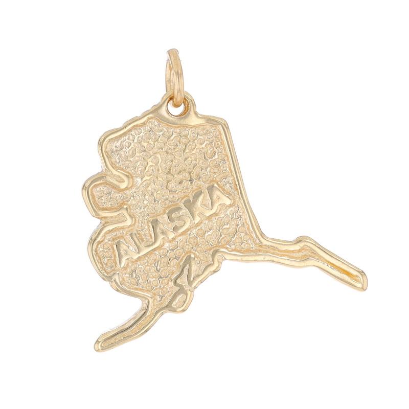 Metal Content: 14k Yellow Gold

Theme: Alaska State
Features: Textured Detailing

Measurements

Tall (from stationary bail): 7/8
