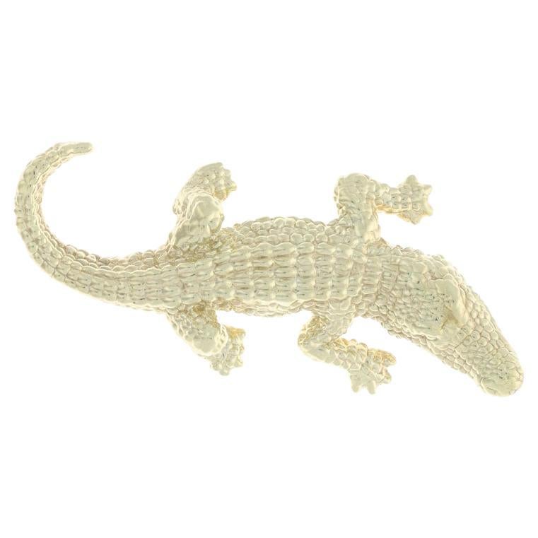 Yellow Gold Alligator Brooch - 14k Reptile Pin For Sale