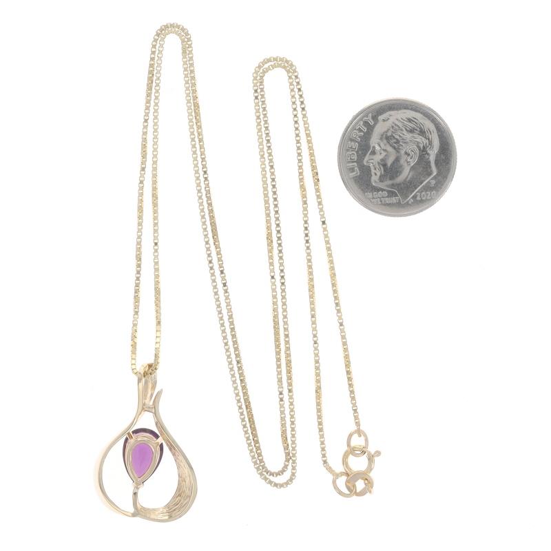 Yellow Gold Amethyst Abstract Solitaire Necklace 20 1/2