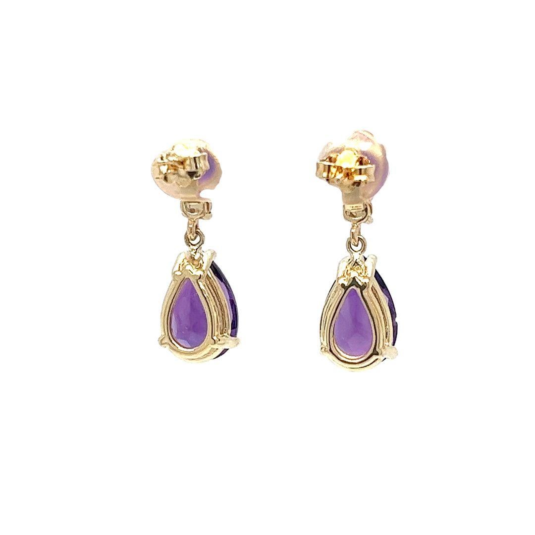 Yellow Gold Amethyst and Diamond Dangle Drop Earrings In Good Condition For Sale In Coral Gables, FL