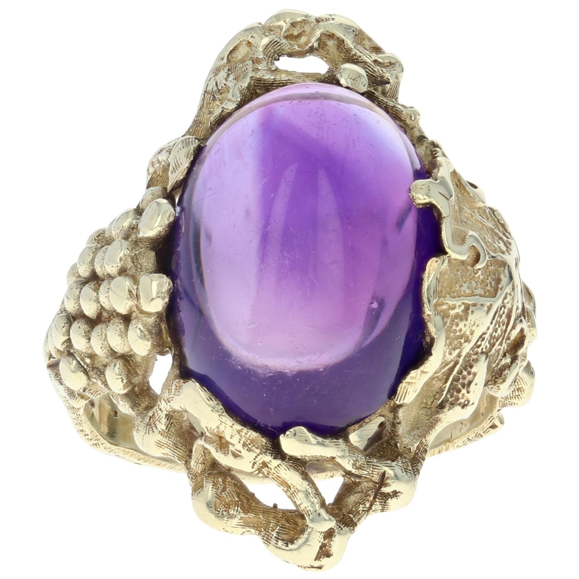 Yellow Gold Amethyst Arts & Crafts Ring, 14k Cabochon 6.30ct Vintage Grapevine
