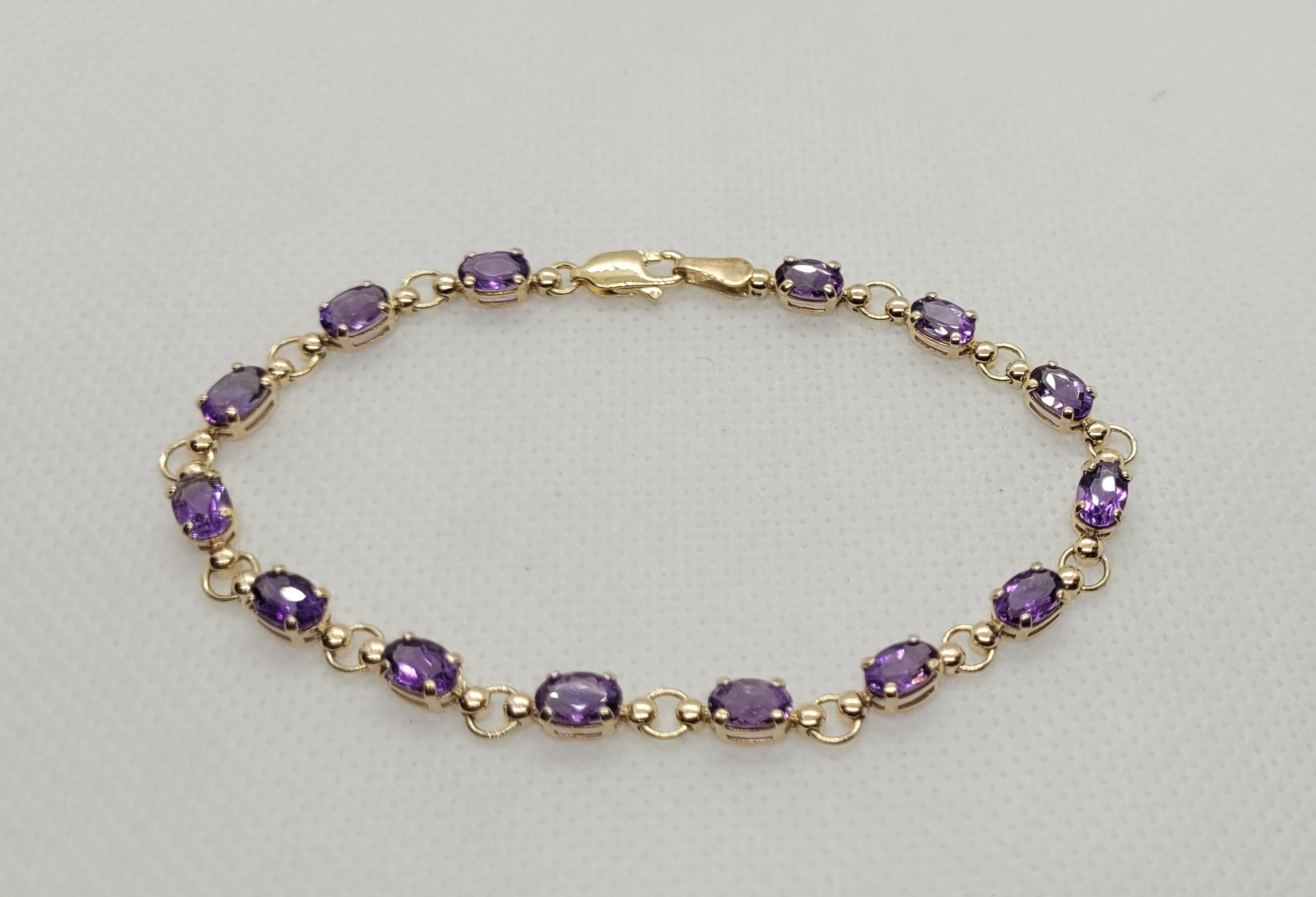 Gelbgold Amethyst Armband, 6 x 4 mm Oval Amethyst, 10kt Gold, 7,25 Zoll im Zustand „Gut“ in San Diego, CA