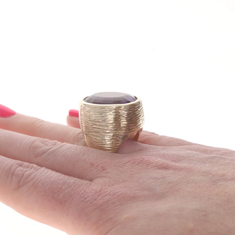 Bague Solitaire Cocktail Améthyste en Or Jaune 10k Ovale 28.40ct Pour femmes en vente