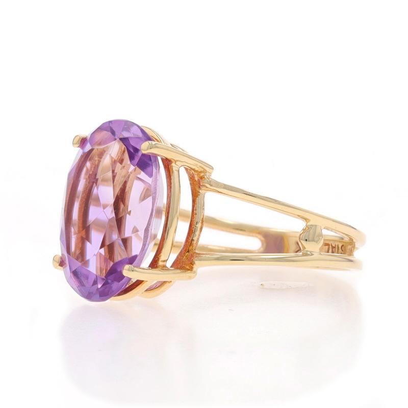 Yellow Gold Amethyst Cocktail Solitaire Ring - 10k Oval 4.70ct In Excellent Condition For Sale In Greensboro, NC