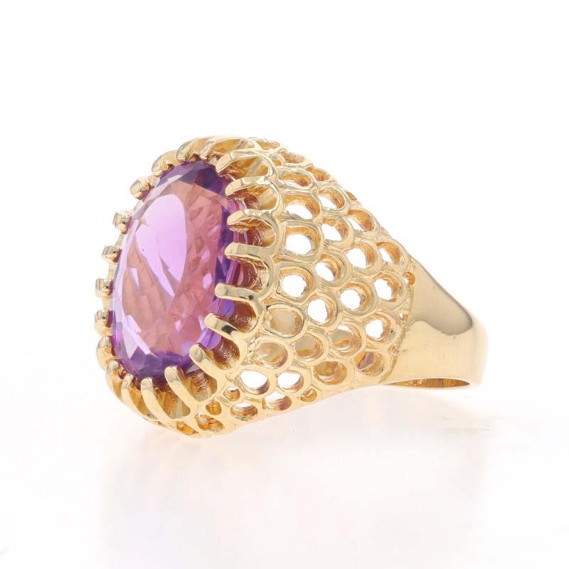 Yellow Gold Amethyst Cocktail Solitaire Ring - 14k Oval 5.18ct Floral In Excellent Condition For Sale In Greensboro, NC