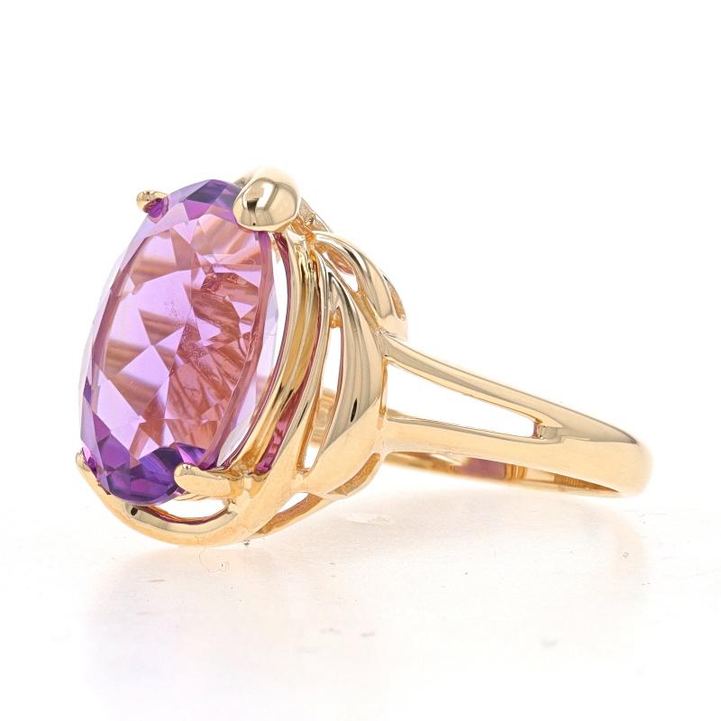 Oval Cut Yellow Gold Amethyst Cocktail Solitaire Ring - 14k Oval 6.50ct For Sale