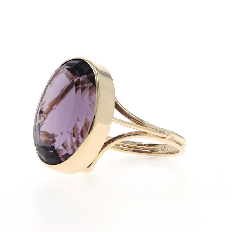 Bague Solitaire Cocktail Améthyste en Or Jaune 14k Oval Step Cut 11.20ct Excellent état - En vente à Greensboro, NC