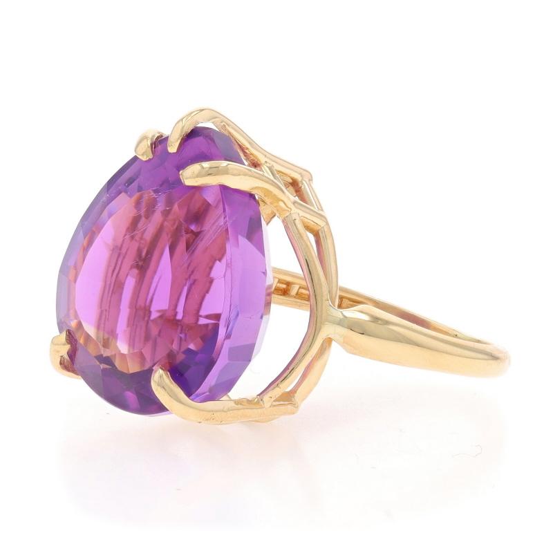 Yellow Gold Amethyst Cocktail Solitaire Ring - 14k Pear 12.75ct In Excellent Condition For Sale In Greensboro, NC
