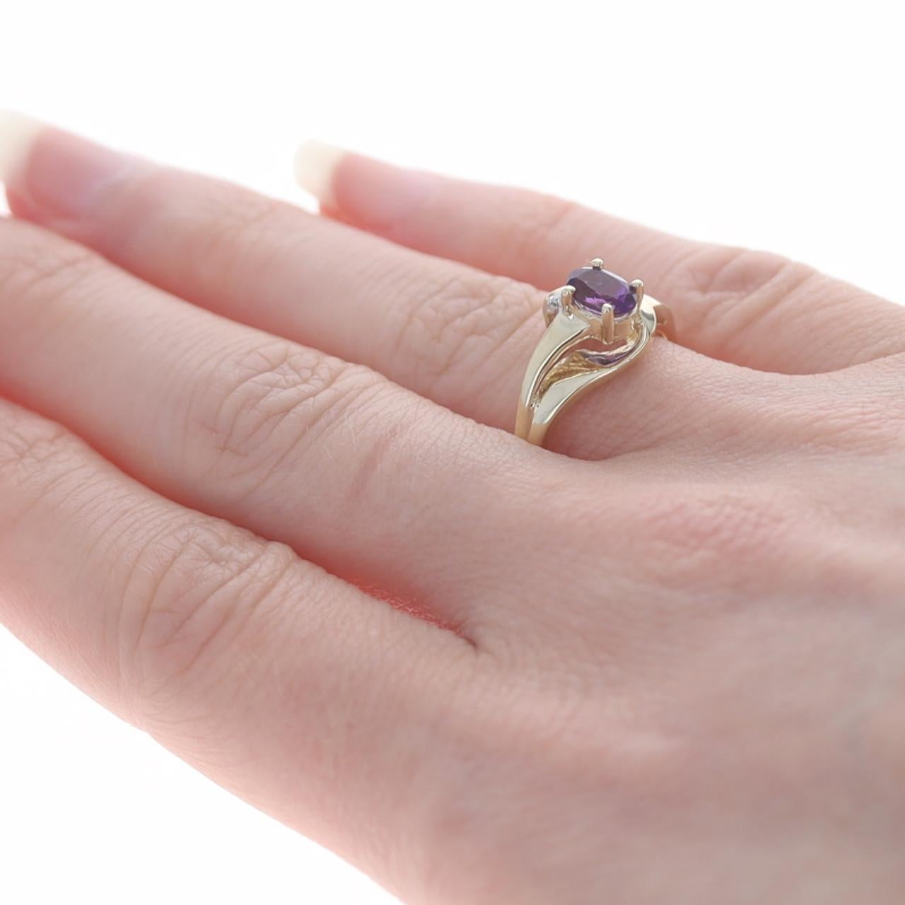 Yellow Gold Amethyst & Diamond Bypass Ring 10k Oval .45ct In Good Condition In Greensboro, NC