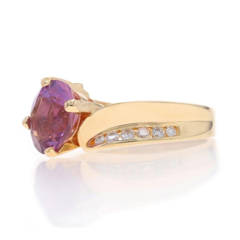 Bague bypass en or jaune 14 carats avec améthyste et diamants, 2,40 carats poids total Excellent état - En vente à Greensboro, NC