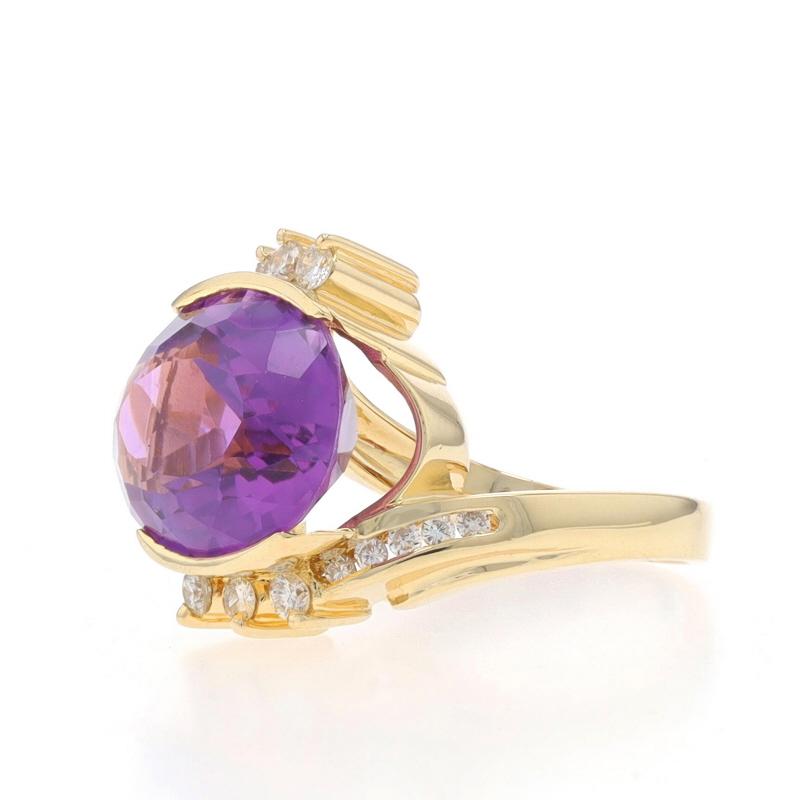 Bague bypass en or jaune 18 carats avec améthyste et diamants, 8,00 carats poids total Excellent état - En vente à Greensboro, NC